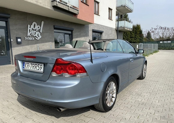 Volvo C70 cena 25600 przebieg: 227000, rok produkcji 2007 z Kraków małe 781